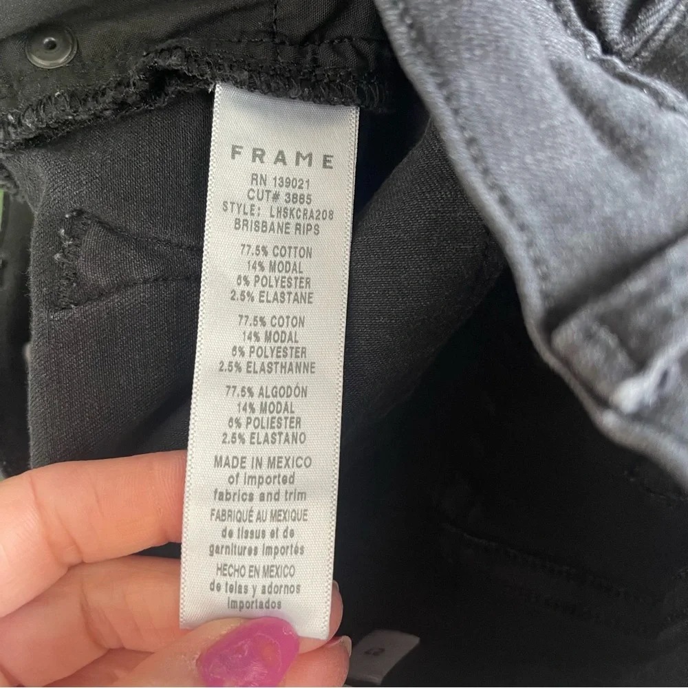 Frame Le High Skinny Crop Jeans in Brisbane Rips Black size 27